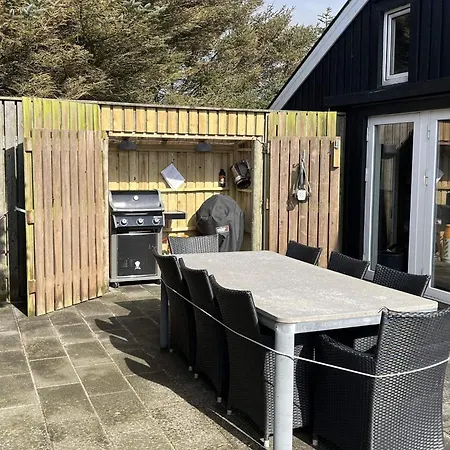 10 Person In Harbo Re Tatil Evi Harboør