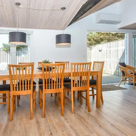 10 Person In Harboore-by Traum בית נופש